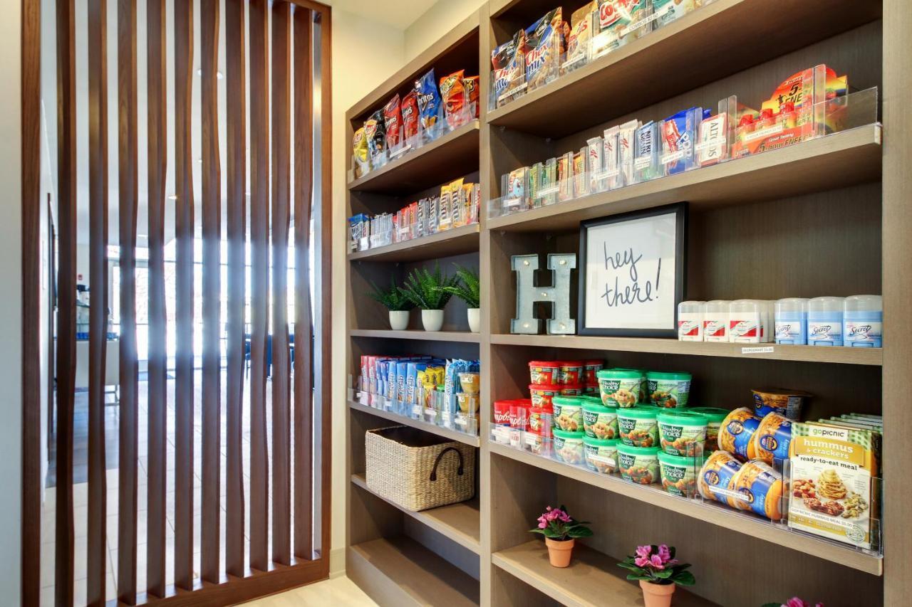 Holiday Inn Express & Suites Galesburg By Ihg Luaran gambar