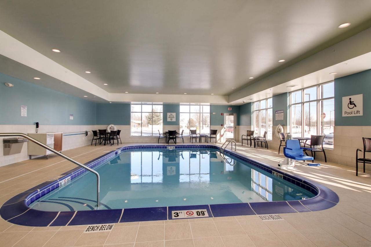 Holiday Inn Express & Suites Galesburg By Ihg Luaran gambar